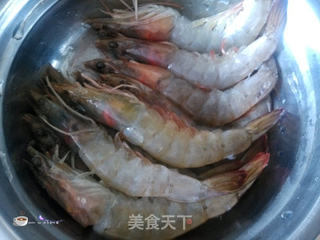 黑椒汁烤虾的做法步骤:2