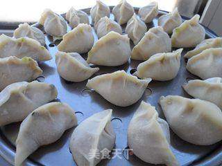 猪肉芹菜饺子的做法步骤:11