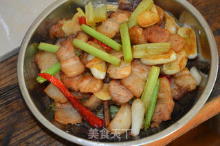 花菜炒肉的做法步骤:7