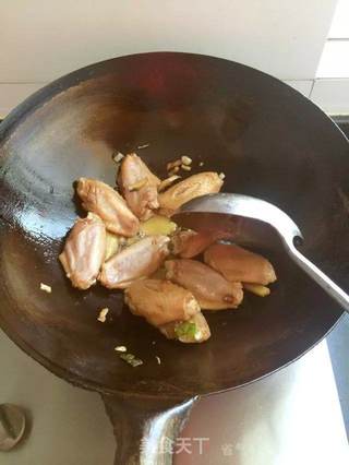 可乐鸡翅-详细版的做法步骤:5