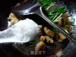 野葱烧五花肉的做法步骤：8