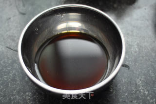 青椒鱿鱼卷的做法步骤:3