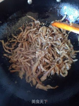 鱼香肉丝的做法步骤:9