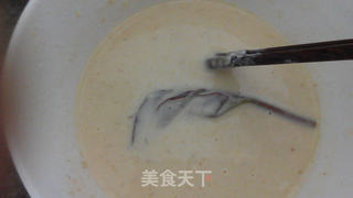 春天枝芽上的味道——炸香椿的做法步骤:4