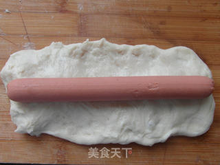 香肠餐包之柳叶形的做法步骤：4