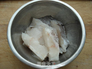 香煎鳕鱼柳的做法步骤:2