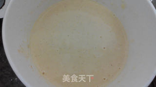 春天枝芽上的味道——炸香椿的做法步骤:2