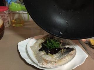 乌榄角蒸鱼腩的做法步骤:3