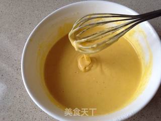 【杏仁蜂蜜戚风蛋糕】
的做法步骤:7