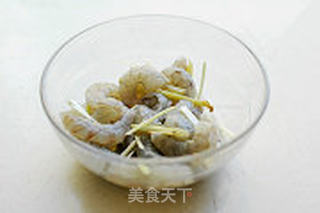 春天的小清新范儿:翡翠虾仁的做法步骤:2