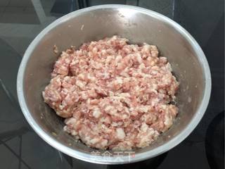 茴香猪肉饺的做法步骤:3