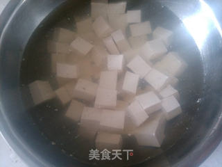 海鲜菇肉末豆腐的做法步骤:2