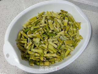 纠结美食减肥节奏=食肉族减肥的天堂五花肉烧春笋的做法步骤:8