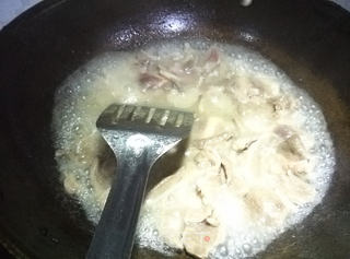 葱爆羊肉的做法步骤:8