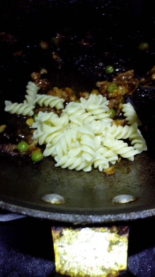 番茄牛肉意面的做法步骤:18