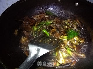 葱爆羊肉的做法步骤:11