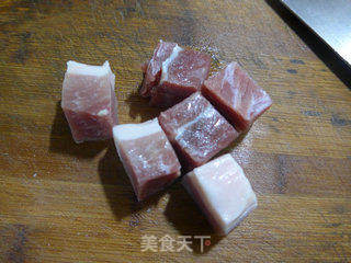 咸肉雷笋肉骨汤的做法步骤:4