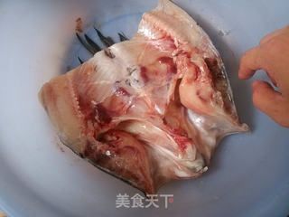剁椒鱼头的做法步骤:2