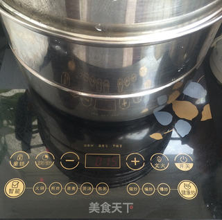 双色如意馒头的做法步骤:15