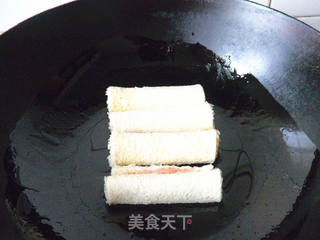 鲜虾土司卷的做法步骤:6