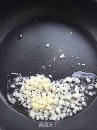 松仁奶酪意面的做法步骤:6
