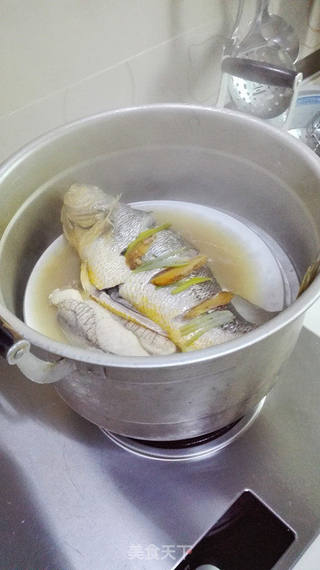 清蒸黄花鱼的做法步骤:4