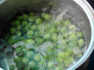 萝卜干炒豌豆的做法步骤：4