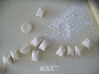 韭菜虾仁猪肉饺子的做法步骤:8