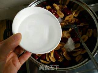 红枣枸杞酱的做法步骤:3