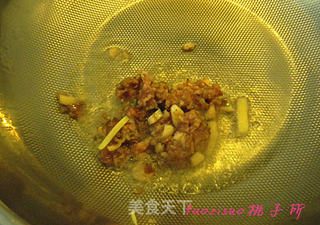 揽菜肉末四季豆的做法步骤:5