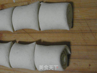 杂粮花卷的做法步骤:7