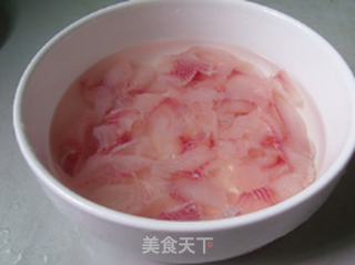 老葛家酸菜鱼做法的做法步骤:7