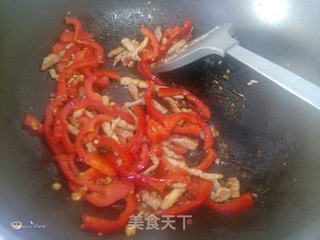 彩椒炒肉丝的做法步骤:8