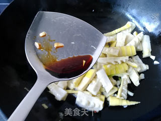 油焖春笋的做法步骤:7