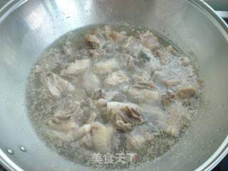 胡萝卜炖羊肉的做法步骤:3