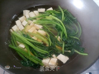 菠菜豆腐汤的做法步骤:10