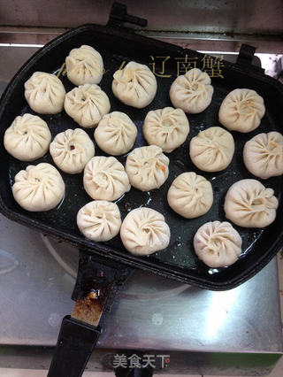 生煎羊肉包的做法步骤:11