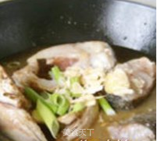 水中鲜渔村东北灶台鱼(老葛家)的做法步骤:4