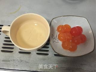 咸蛋清炒苦瓜的做法步骤:2