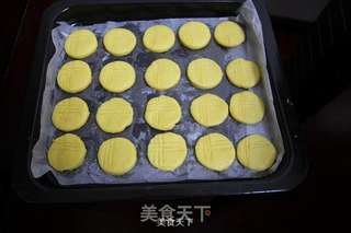 【黄油奶酪饼干】极具简约情调的做法步骤:6