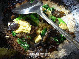 黑木耳鸡蛋炒菜芯的做法步骤:12