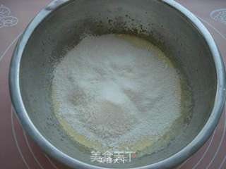 草莓蛋糕卷的做法步骤:5