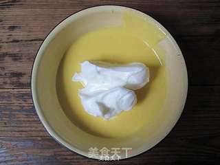 终于用硬膜做出了不塌陷的戚风——八寸圆模戚风的做法步骤:10