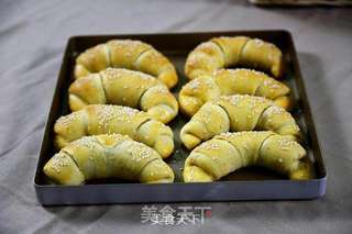 金牛角面包(简单、不用发酵)的做法步骤:15
