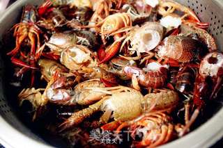 飙辣小龙虾的做法步骤:3