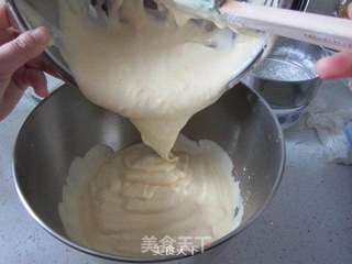 纸杯蜂蜜小蛋糕的做法步骤:11
