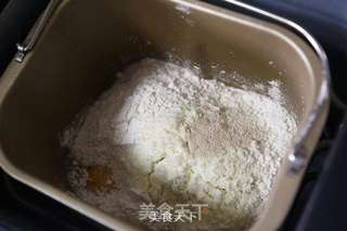 金牛角面包(简单、不用发酵)的做法步骤:2