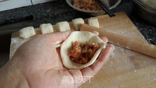 香菇猪肉包子的做法步骤:11