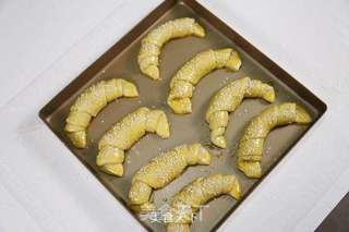 金牛角面包(简单、不用发酵)的做法步骤:11