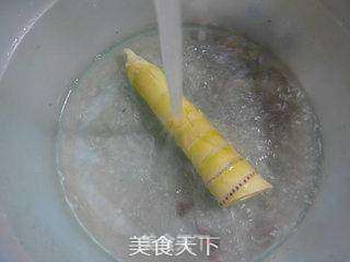 梅干菜肉片炒雷笋的做法步骤:2